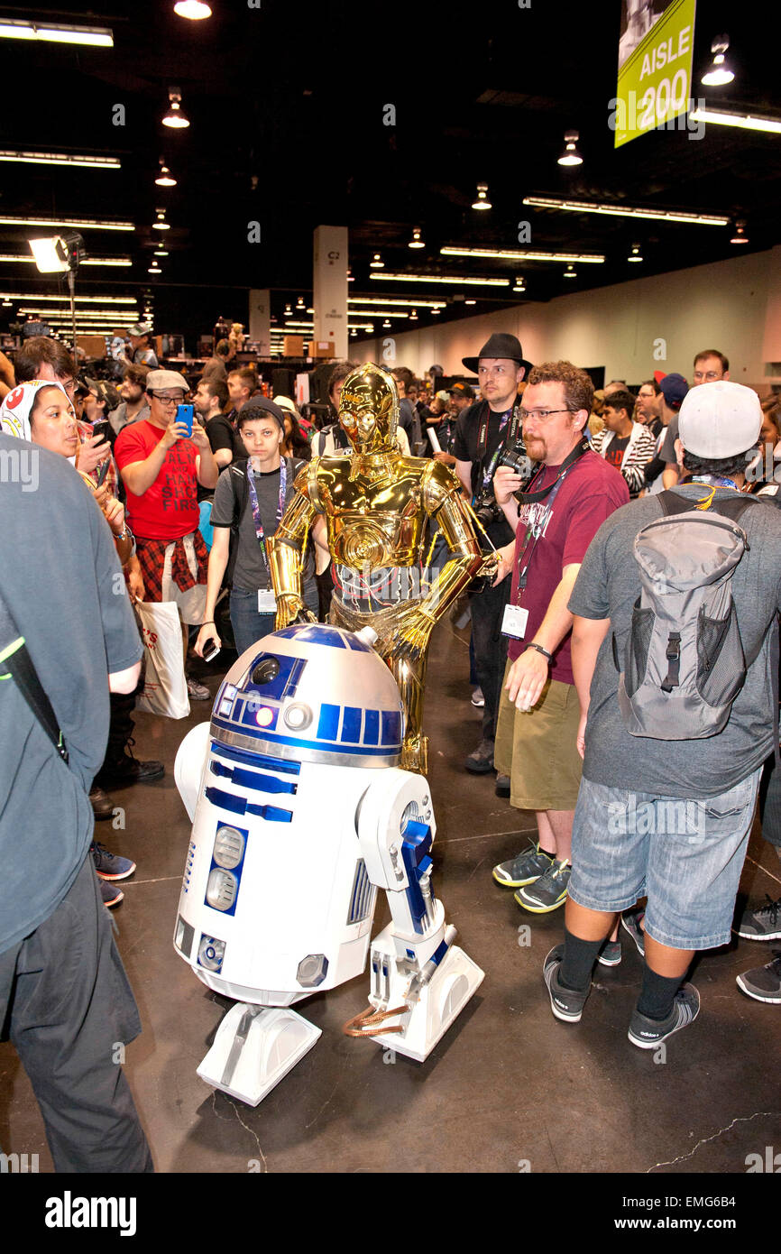 Anaheim. 19th Apr, 2015. R2-D2 and C3PO at the Star Wars Celebration on April 19, 2015 in Anaheim./picture alliance © dpa/Alamy Live News Stock Photo