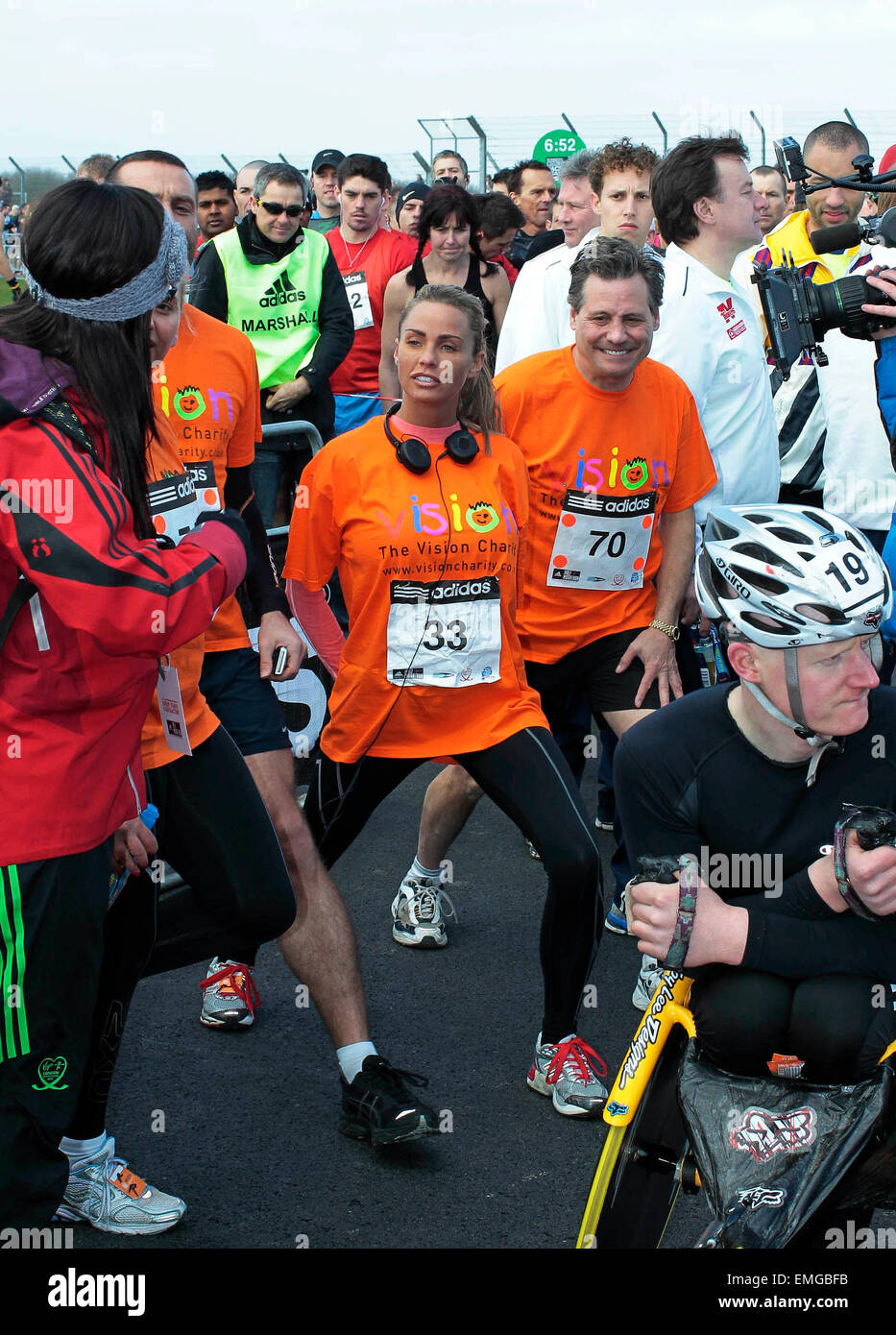 06 March 2011 Northamptonshire Katie Price Runs The Silverstone Half Marathon For Vision Charity Organisation Stock Photo Alamy