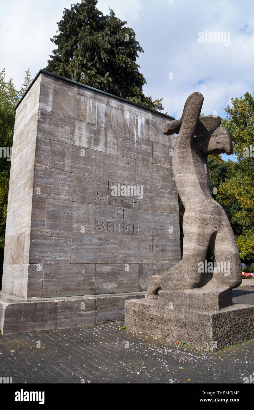 Merorial to the victims of National Socialism by Herbert Volwahsen Deweerthschen Garten, Wuppertal, Nordrhein-Westfalen, Germany Stock Photo
