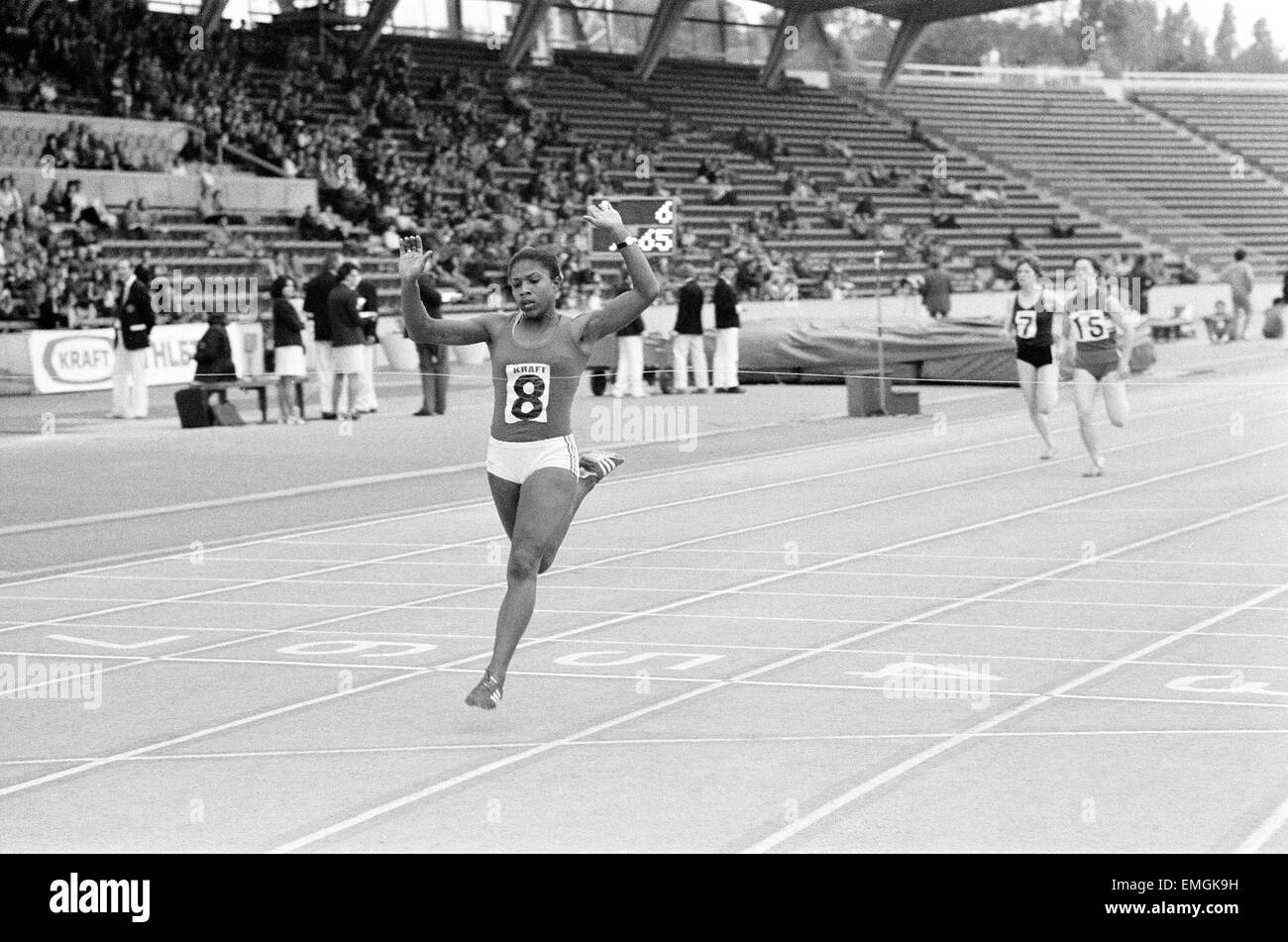 British athlete Sonia Lannaman wins her 200 Metres heat at the Kraft Athletics Championships at Crystal Palace. 4th June 1976. Stock Photo