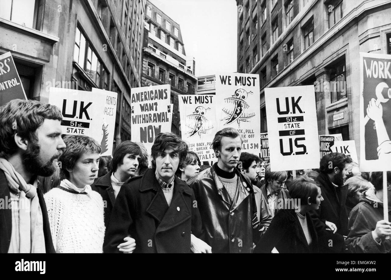 Marchers protest in Aldwych, London during a mass Anti Vietnam war rally. 27th October 1968. Stock Photo