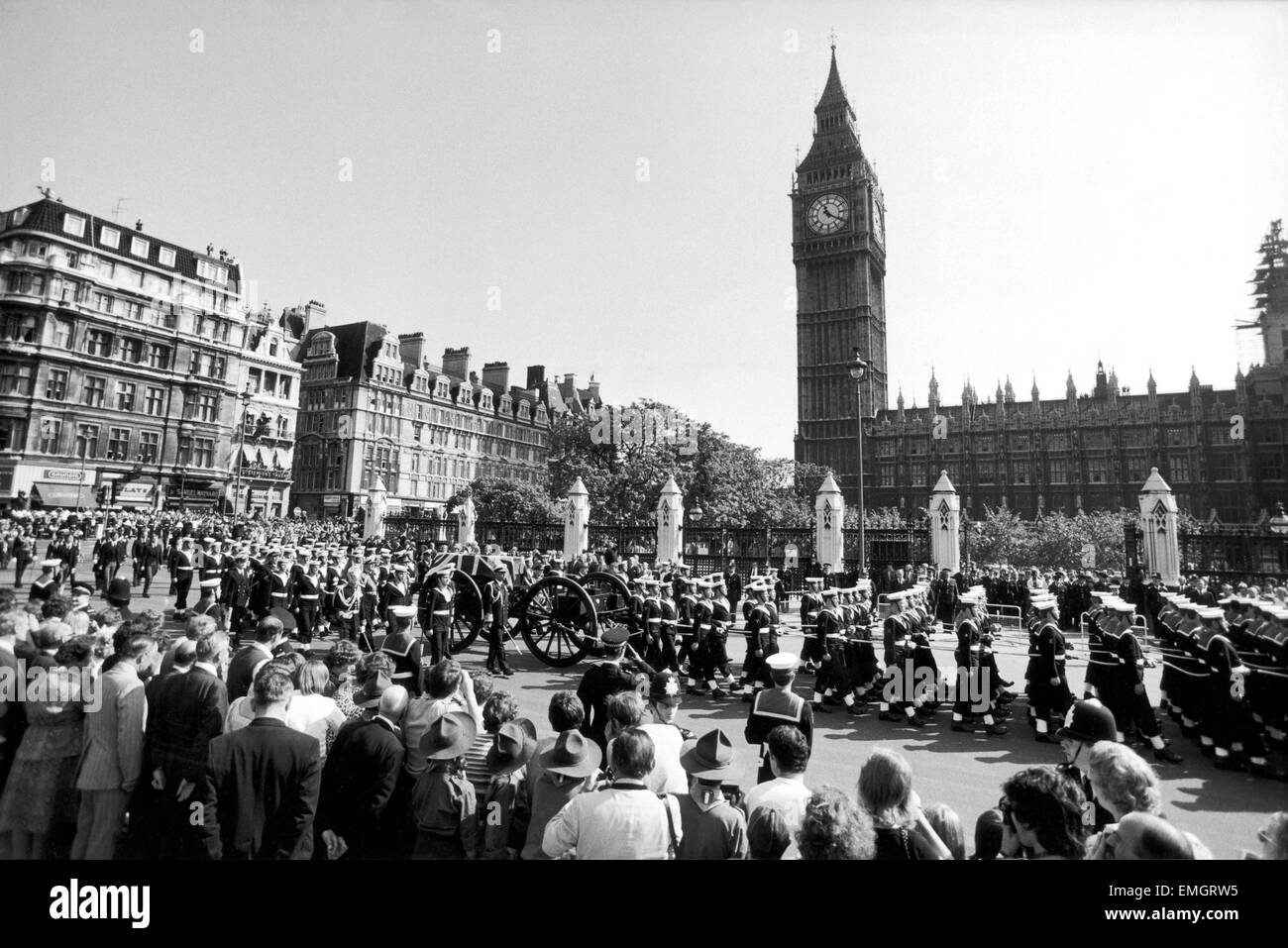 Funeral of Earl Mountbatten September 1979 Bearer party from HMS Mercury with coffin on gun carriage pass through Parliament Square. The police lining the route faced the crowd and missed the occasion. 5th September 1979 Stock Photo