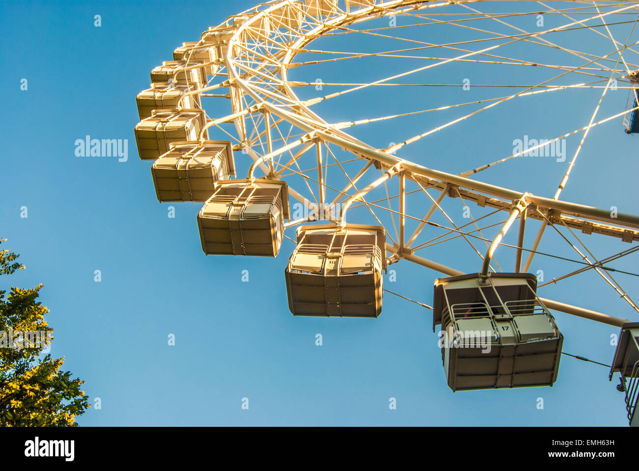 White ferris wheel against blue sky Stock Photo - Alamy