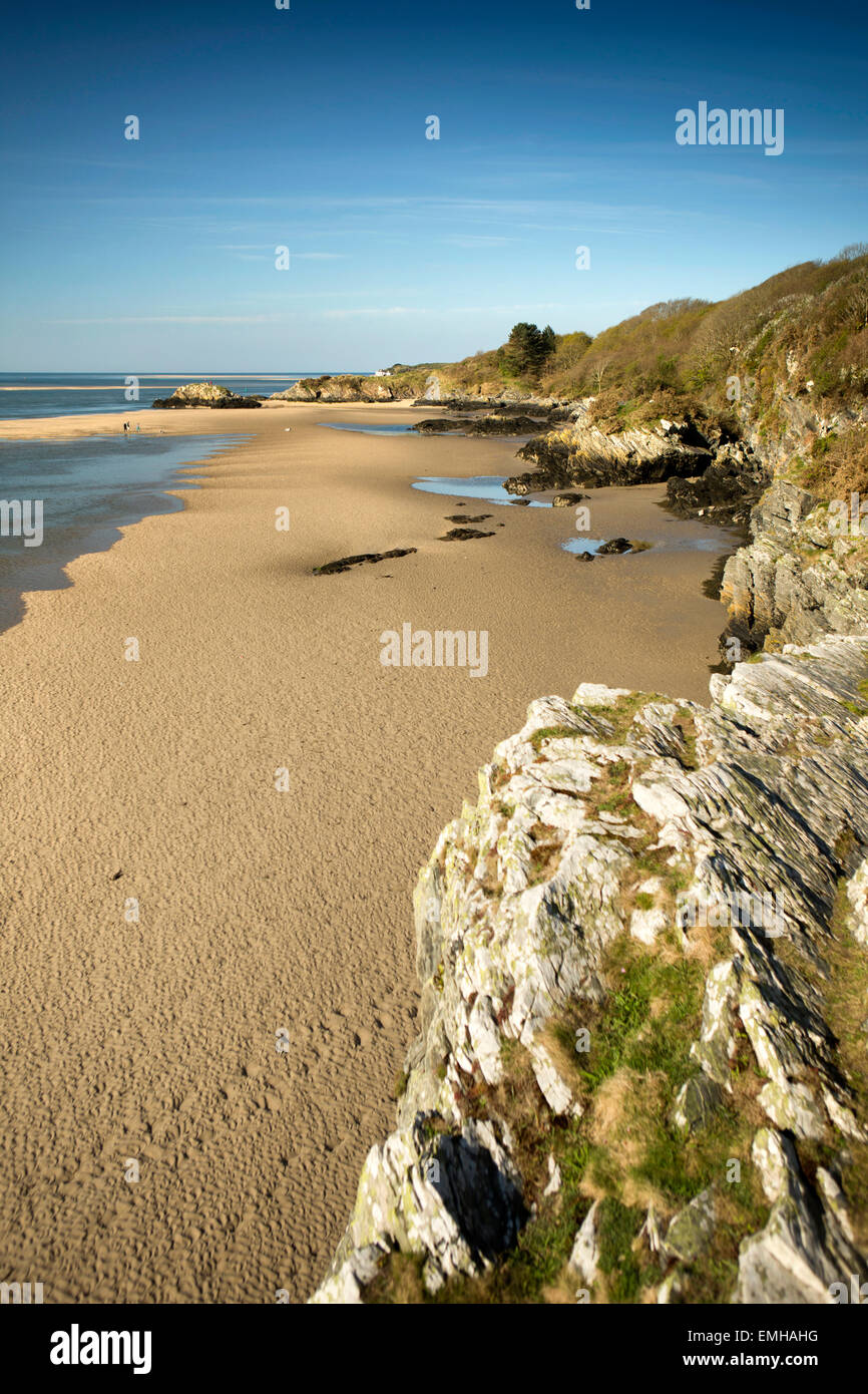 UK, Wales, Gwynedd, Porthmadog, Borth-Y-Gest, Pen y Banc Nature Reserve beach Stock Photo