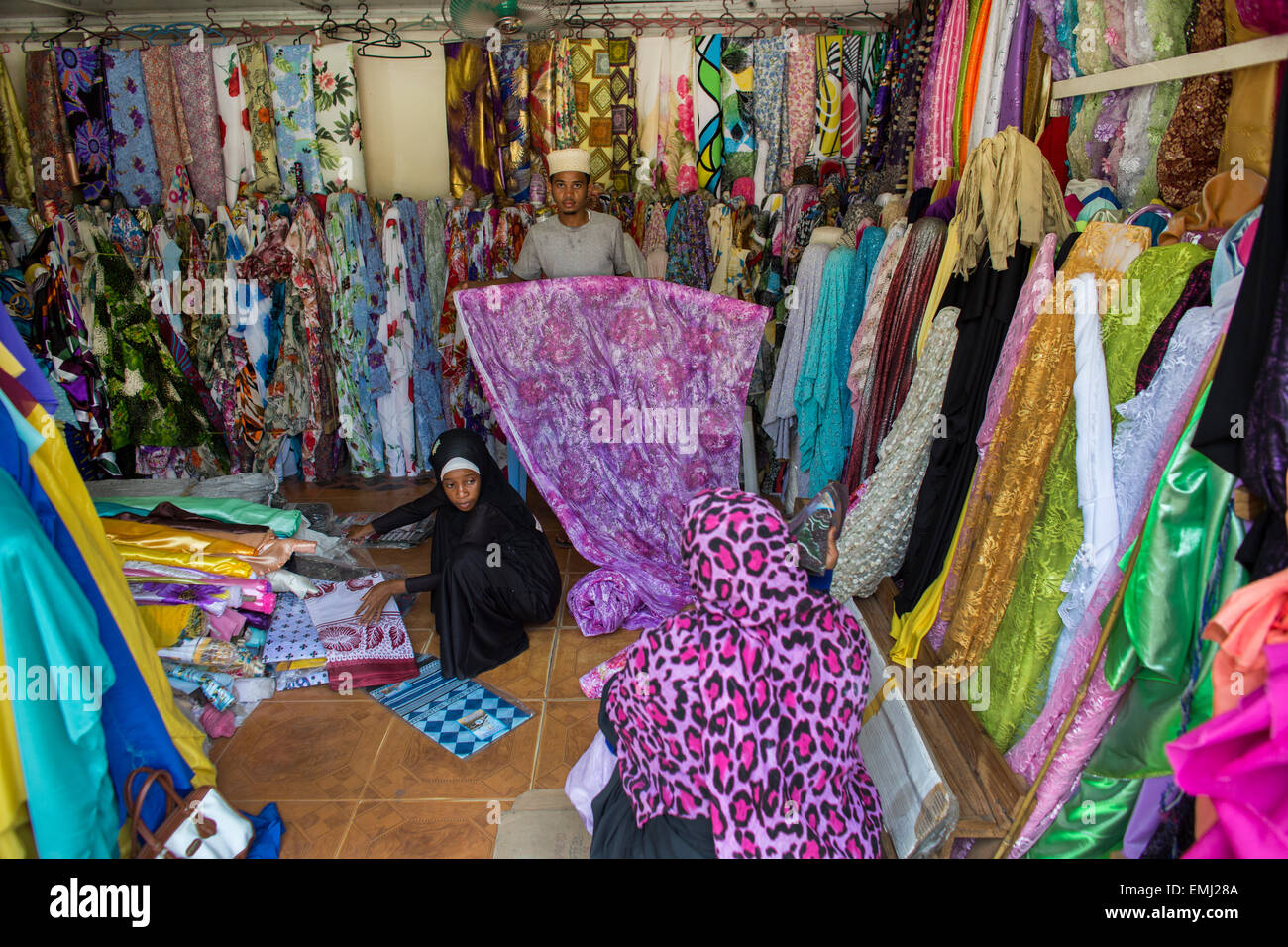 clothes shop in Stone Town's Zanzibar Stock Photo Alamy