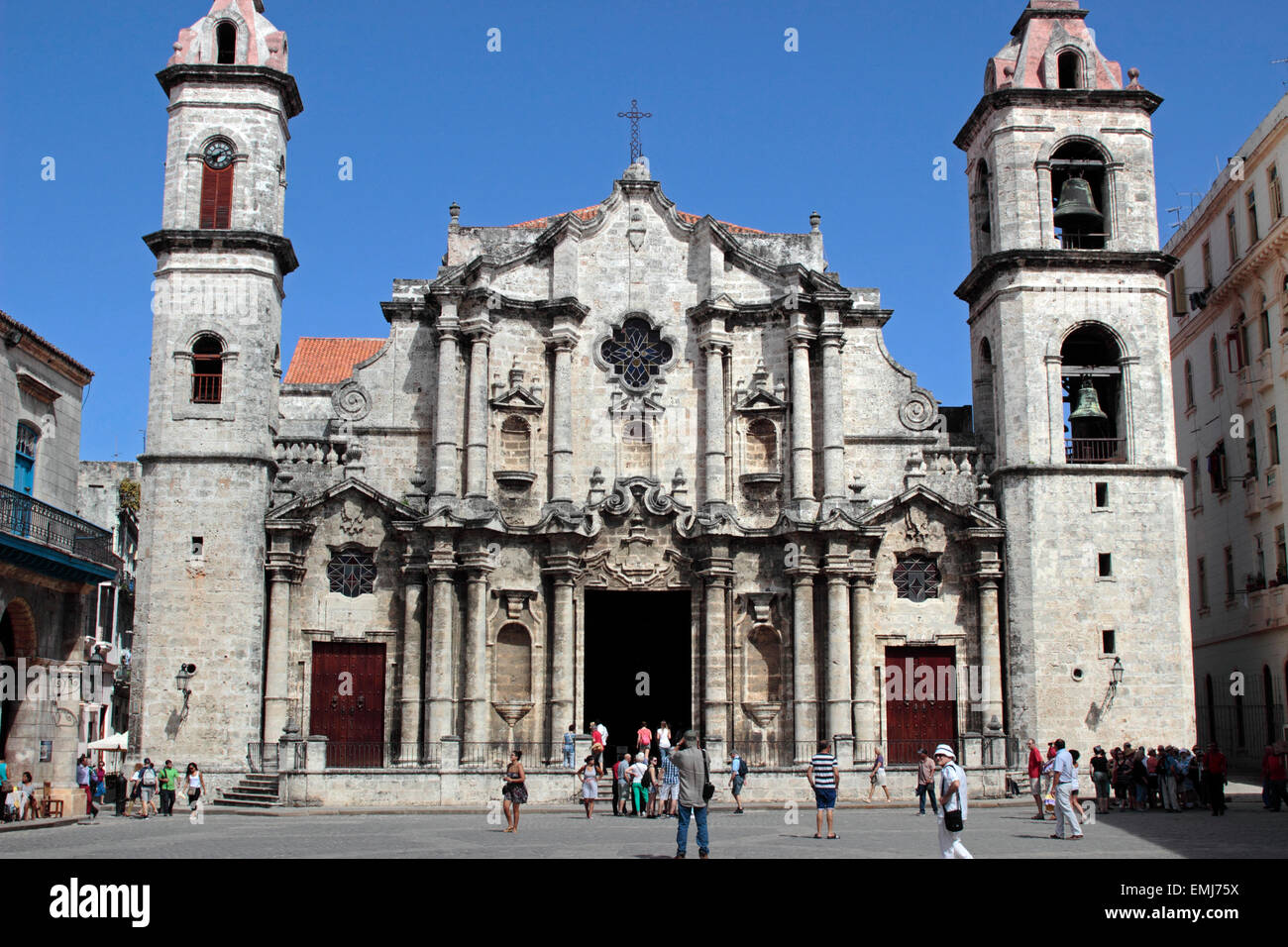 Plaza Cathedral San Cristobal Havana Cuba Stock Photo Alamy