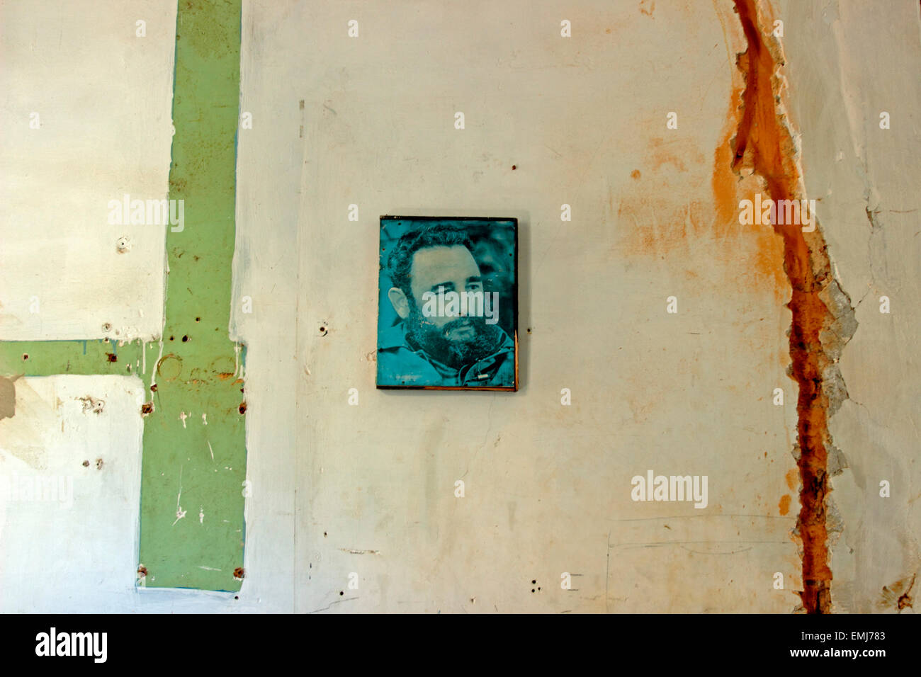 Portrait of Fidel Castro in a decaying Colonial era building Old Town Habana Vieja Havana Cuba Stock Photo