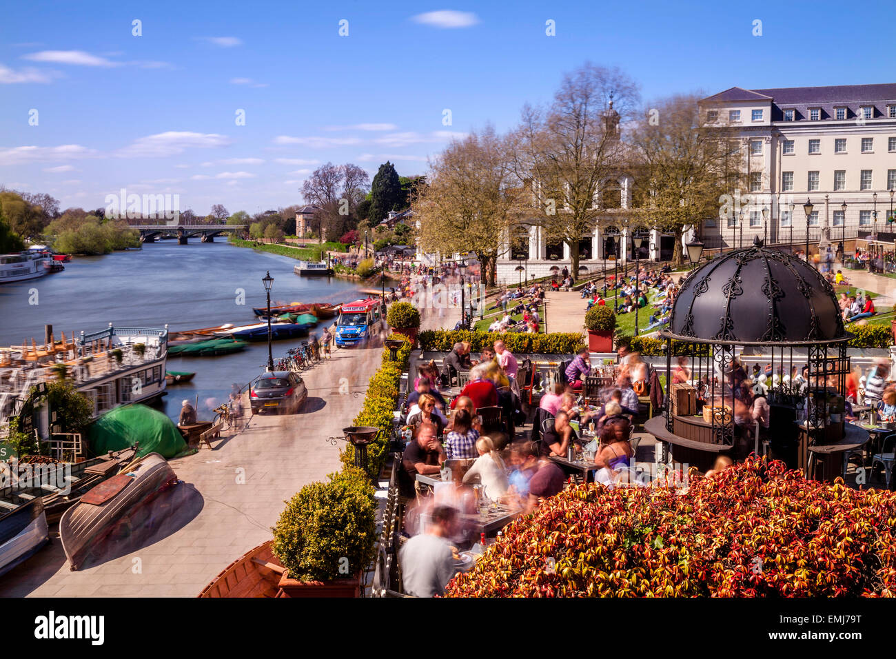 The Pitcher & Piano Riverside Bar, Richmond Upon Thames, London, England Stock Photo