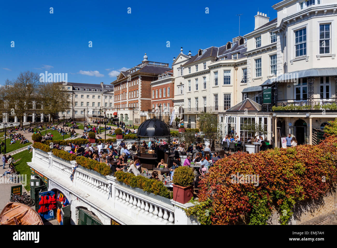 The Pitcher & Piano Riverside Bar, Richmond Upon Thames, London