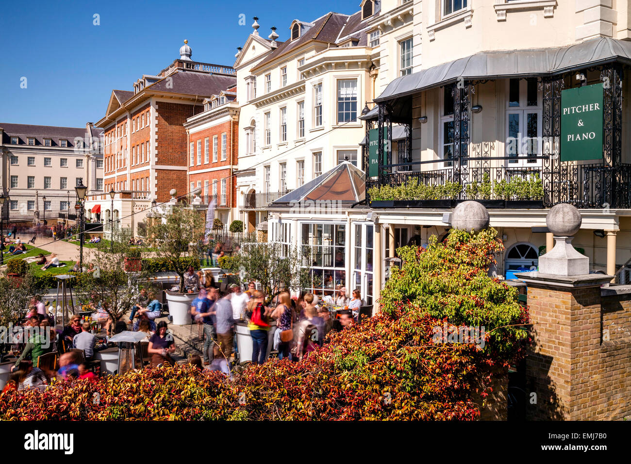 The Pitcher & Piano Riverside Bar, Richmond Upon Thames, London