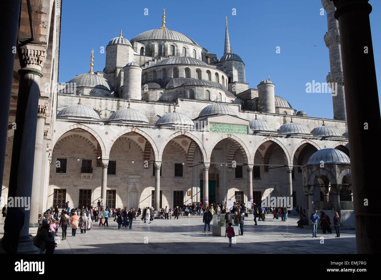 The Blue Mosque (Sultanahmet) in Istanbul, Turkey Stock Photo - Alamy