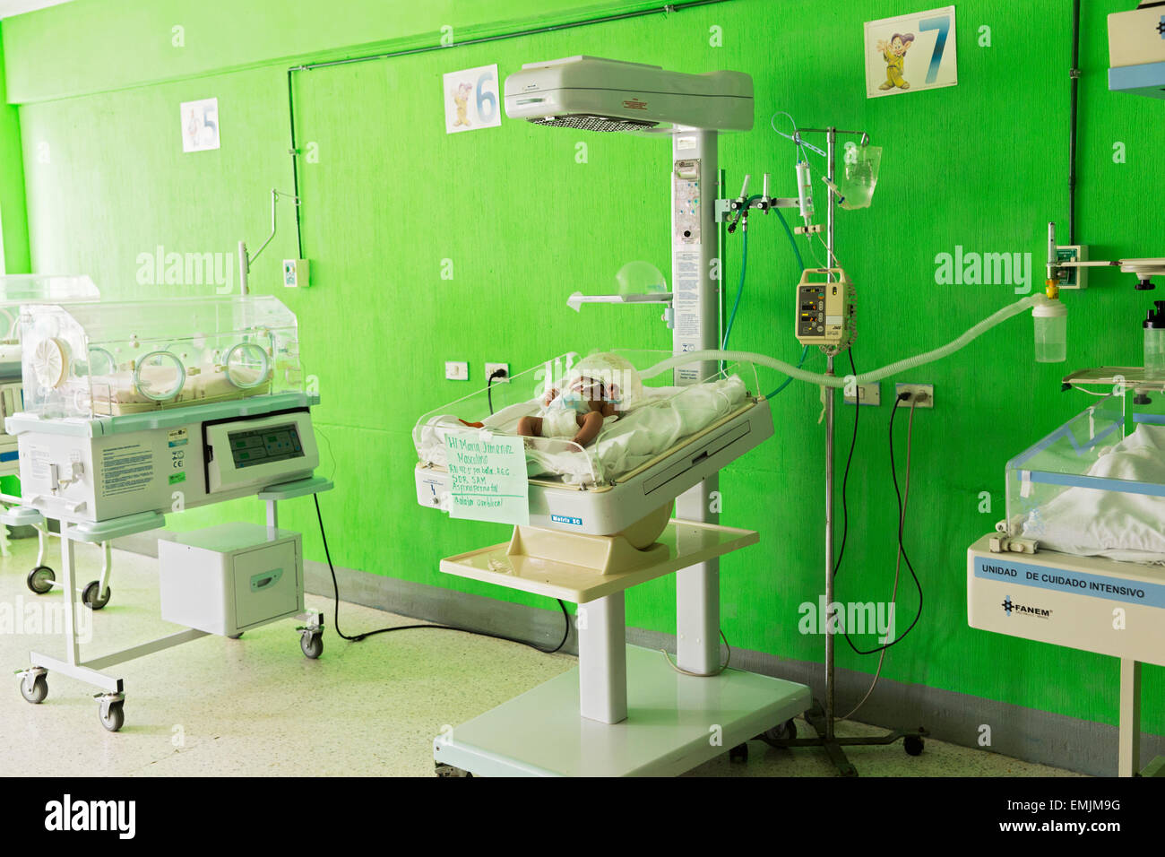 Guatemala,Jalapa,premature baby in hospital isolation ward Stock Photo