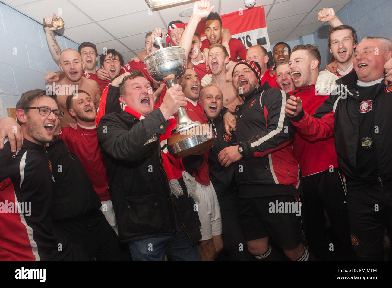 FC United manager Karl Marginson celebrates with his team after winning the Evostik Northern Premier League. Stock Photo