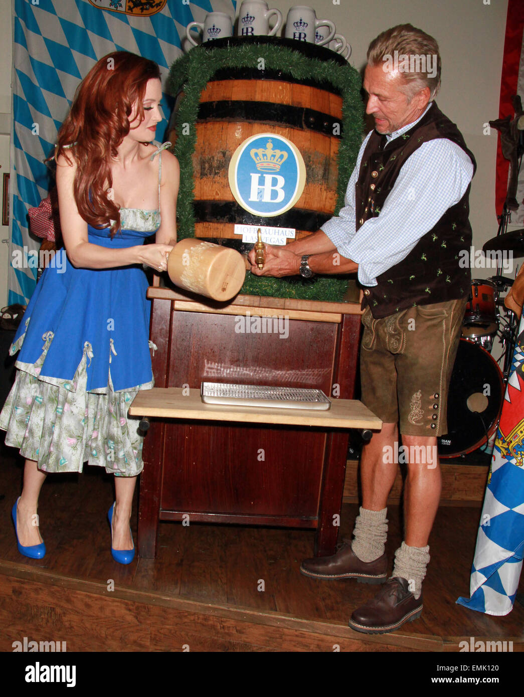 The Girls Next Door Star Holly Madison Taps The Oktoberfest Keg