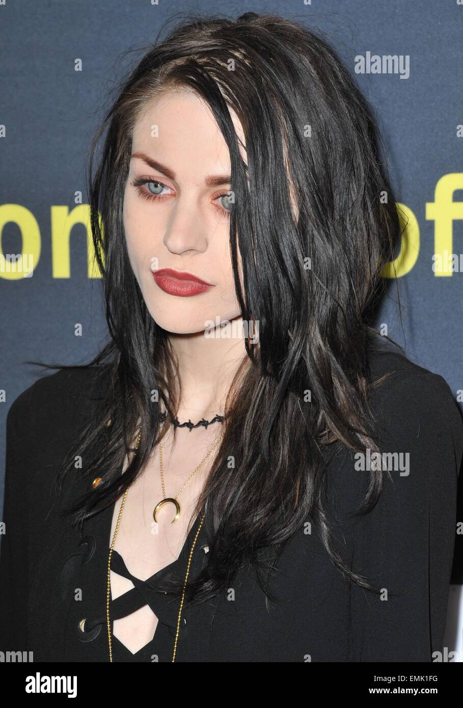 Los Angeles, CA, USA. 21st Apr, 2015. Frances Bean Cobian at arrivals for KURT COBAIN: MONTAGE OF HECK Premiere by HBO, The Egyptian Theatre, Los Angeles, CA April 21, 2015. Credit:  Dee Cercone/Everett Collection/Alamy Live News Stock Photo