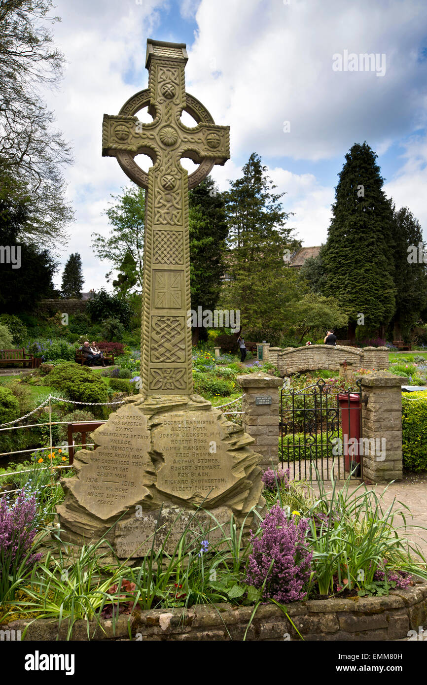 UK, England, Lancashire, Ribble Valley, Waddington, Celtic Cross War Memorial Stock Photo