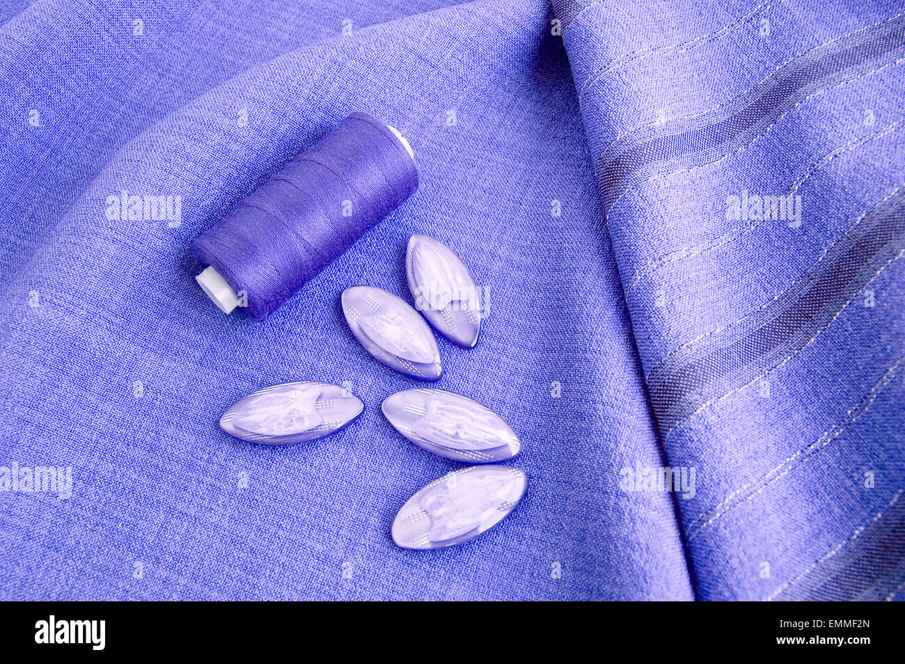 buttons and thread Stock Photo - Alamy