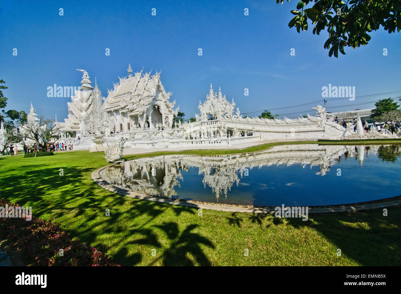 Beautiful View of the White Temple - Wat Rong Khun in Chiang Rai ...