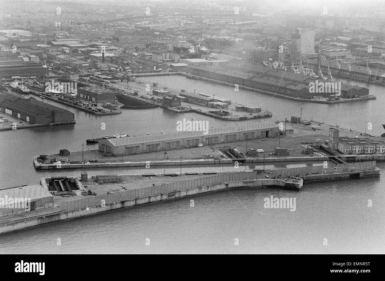 Aerial view of Liverpool Docks 17th August 1980. Stock Photo