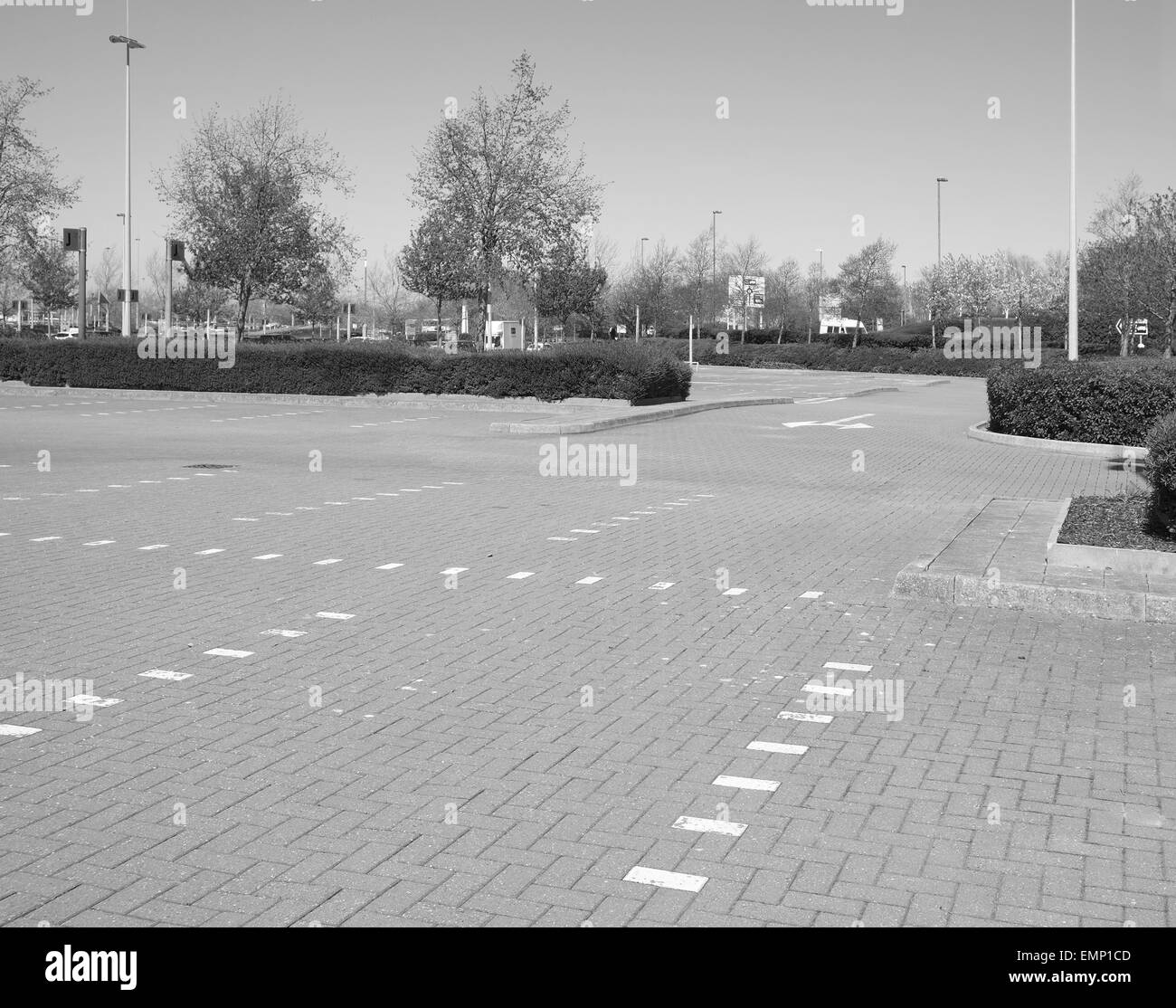 Empty car park hi-res stock photography and images - Alamy