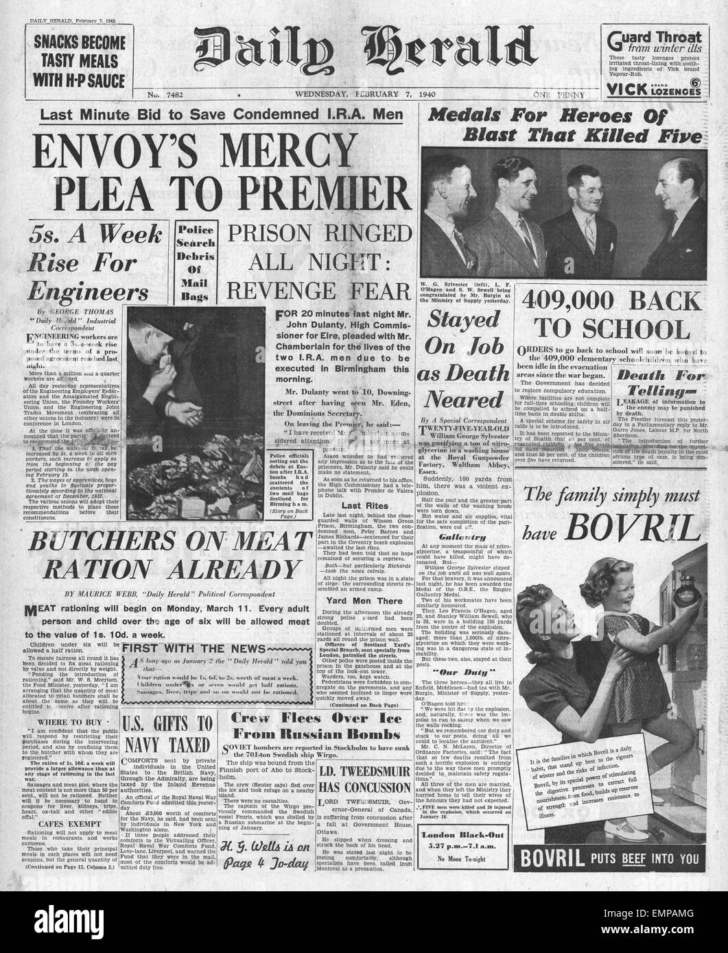 1940 front page Daily Herald Clemency appeal for condemned I.R.A men Stock Photo