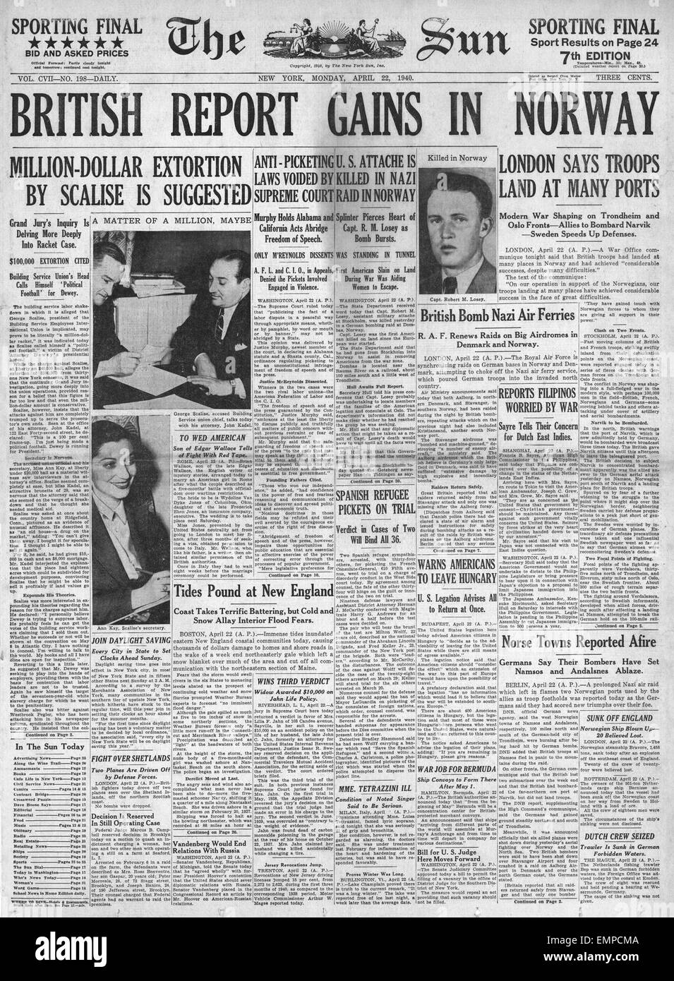 1940 front page The Sun (New York)  British report gains in Norway Stock Photo