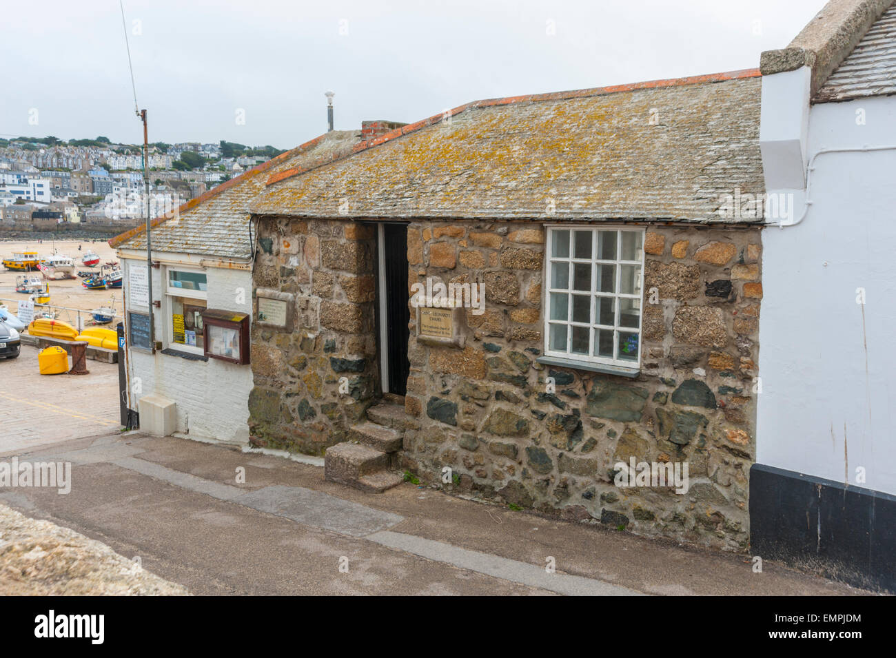 St Leonard's chapel The fishermans chapel on the Quay at St Ives Cornwall Stock Photo