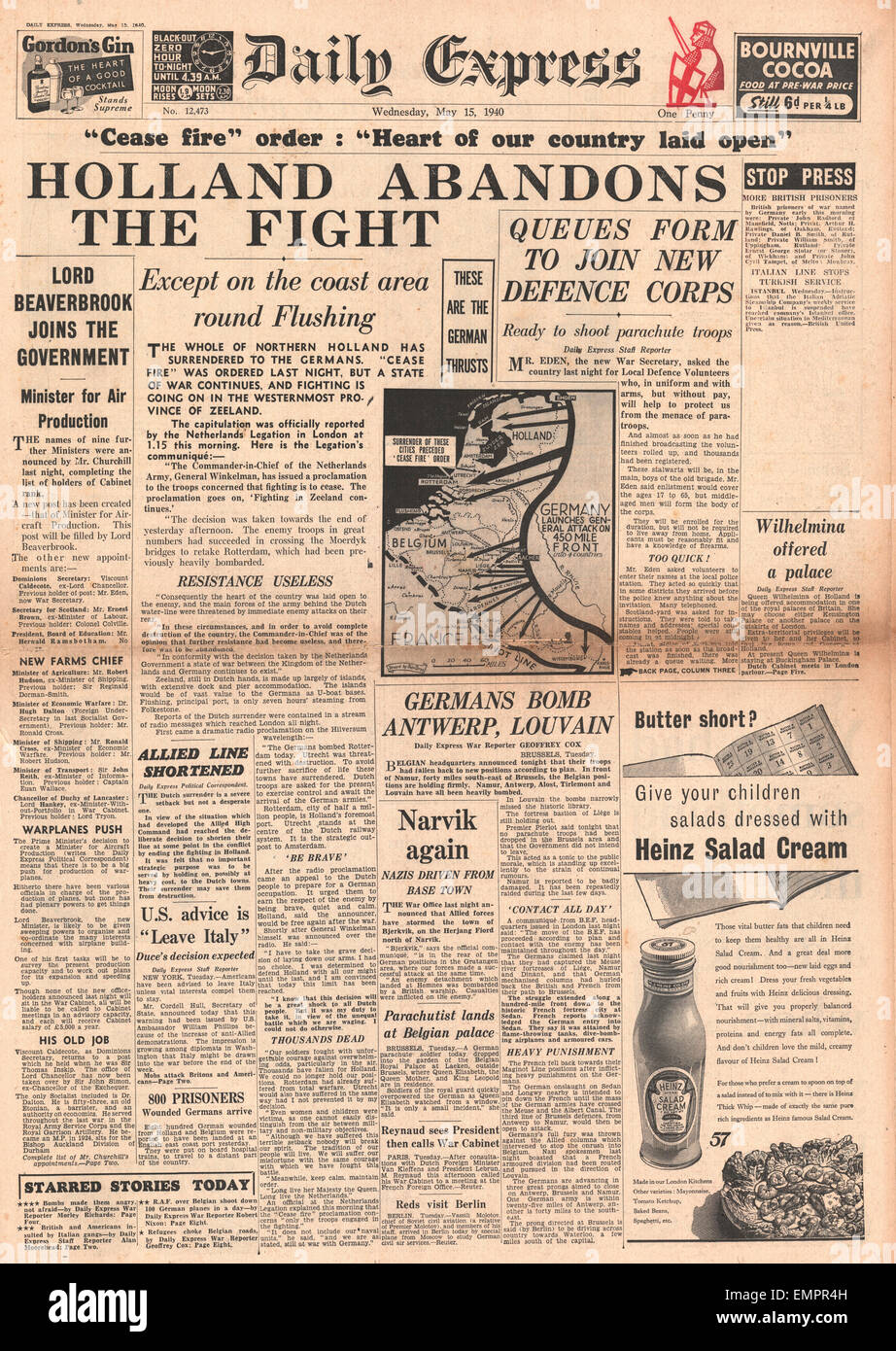 1940 front page  Daily Express Holland Surrenders cease fire ordered Stock Photo