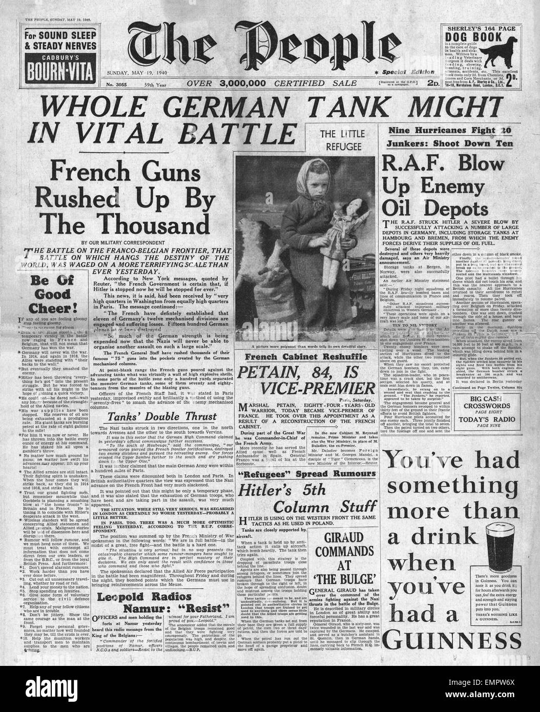 1940 front page The People Tank Battle on French - Belgian boarder Stock Photo