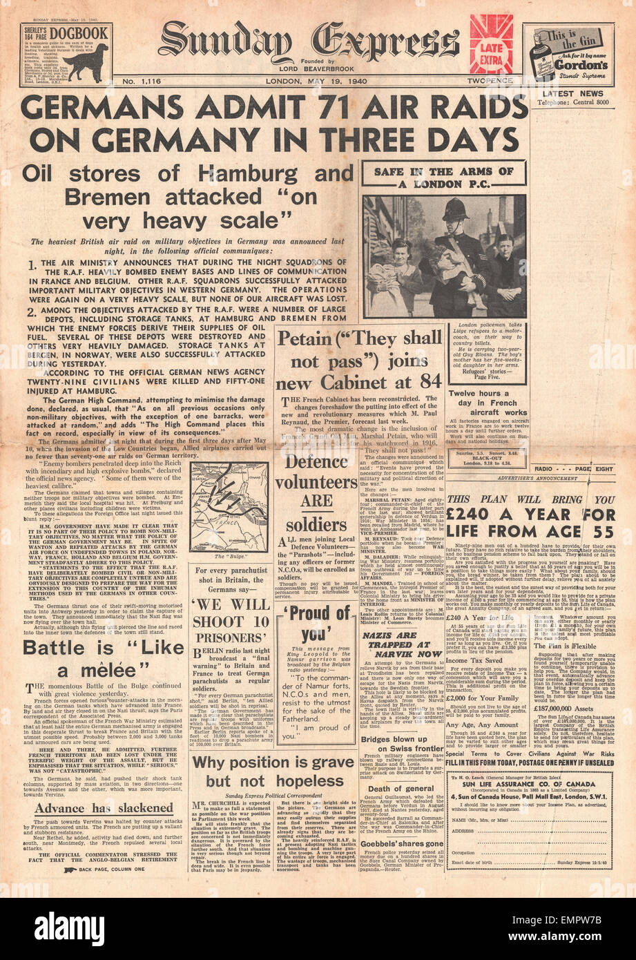 1940 front page Sunday Express RAF Air Raids over Germany Stock Photo