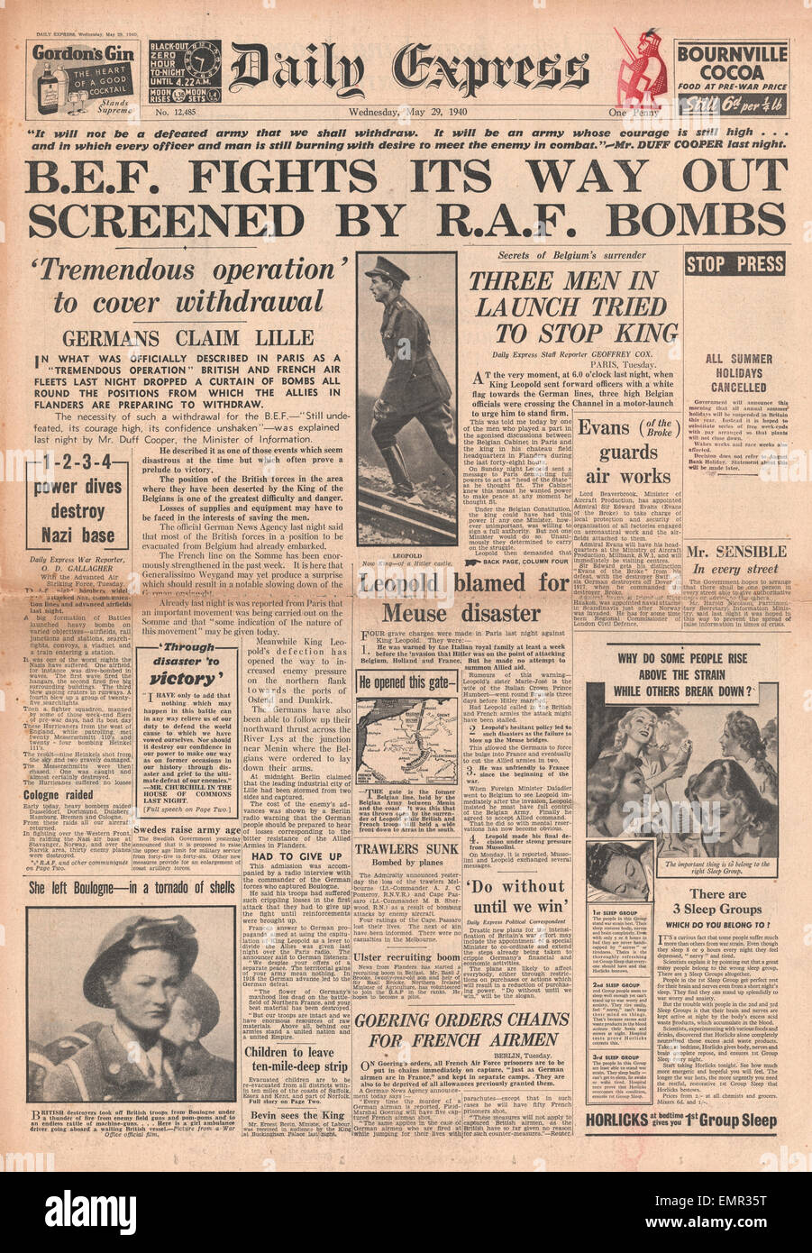 1940 front page Daily Express Belgian cabinet disowns King Leopold after surrender BEF continue fighting Stock Photo