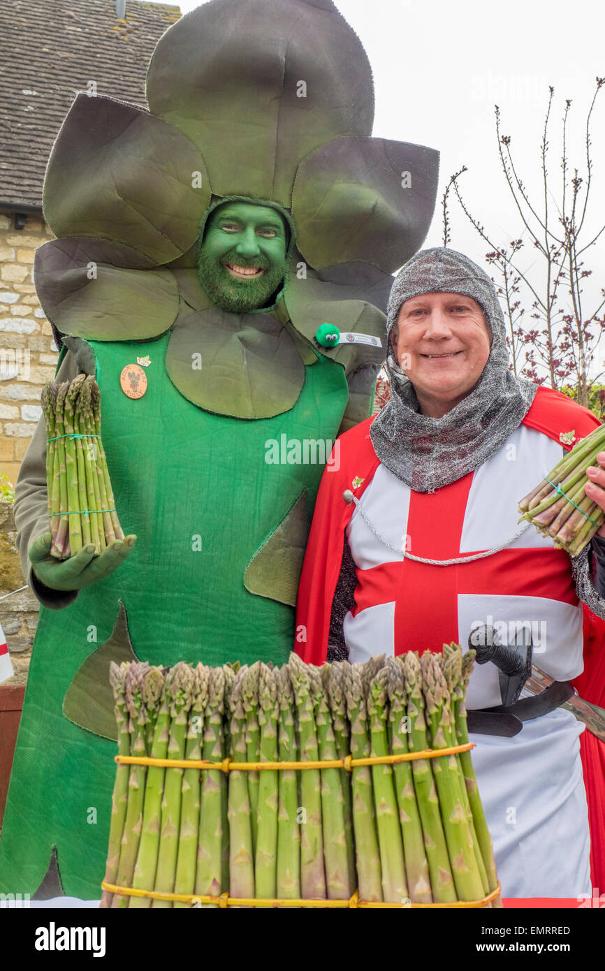 Evesham, UK. 23rd Apr, 2015. Gus the asparagus man with St