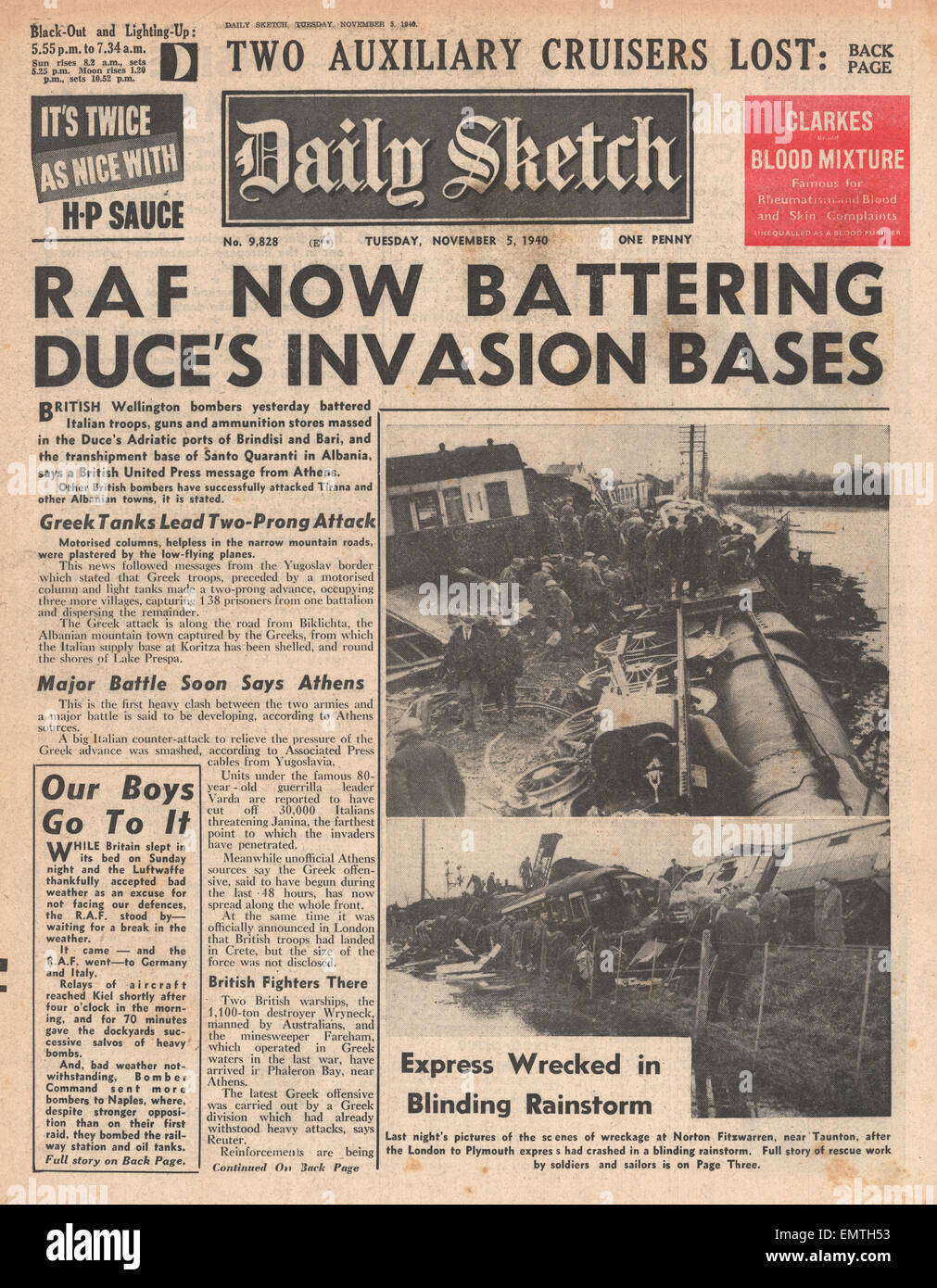 1940 front page Daily Sketch RAF Wellington bombers hit Italian naval ports Train disaster at Norton Fitzwarren Stock Photo