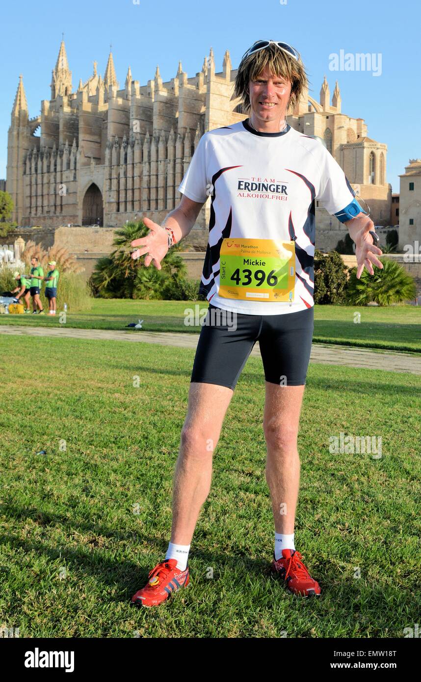Mickie Krause finishes the TUI Half-Marathon at 1:29:47, his personal record. It's the singer's 6th Half-Marathon. He ran one full Marathon so far.  Featuring: Mickie Krause Where: Palma De Mallorca, Spain When: 19 Oct 2014 Stock Photo