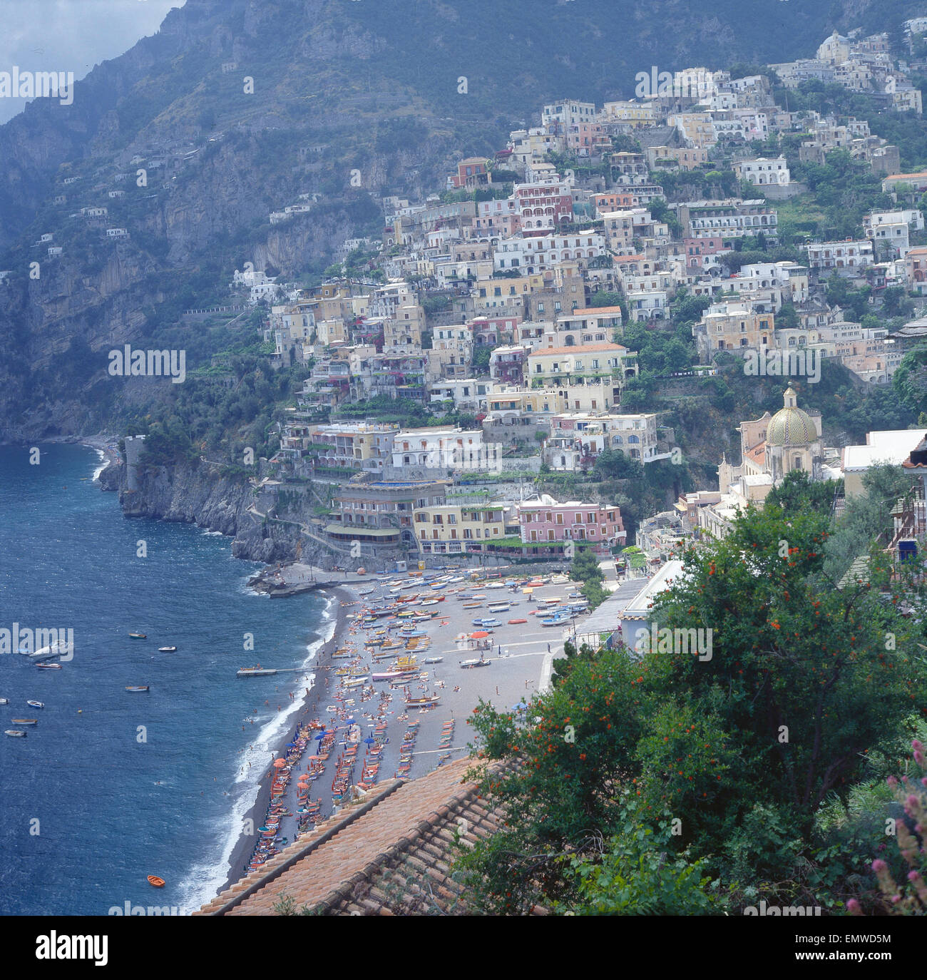 Italien, Golf von Salerno, Strand Positano Stock Photo - Alamy