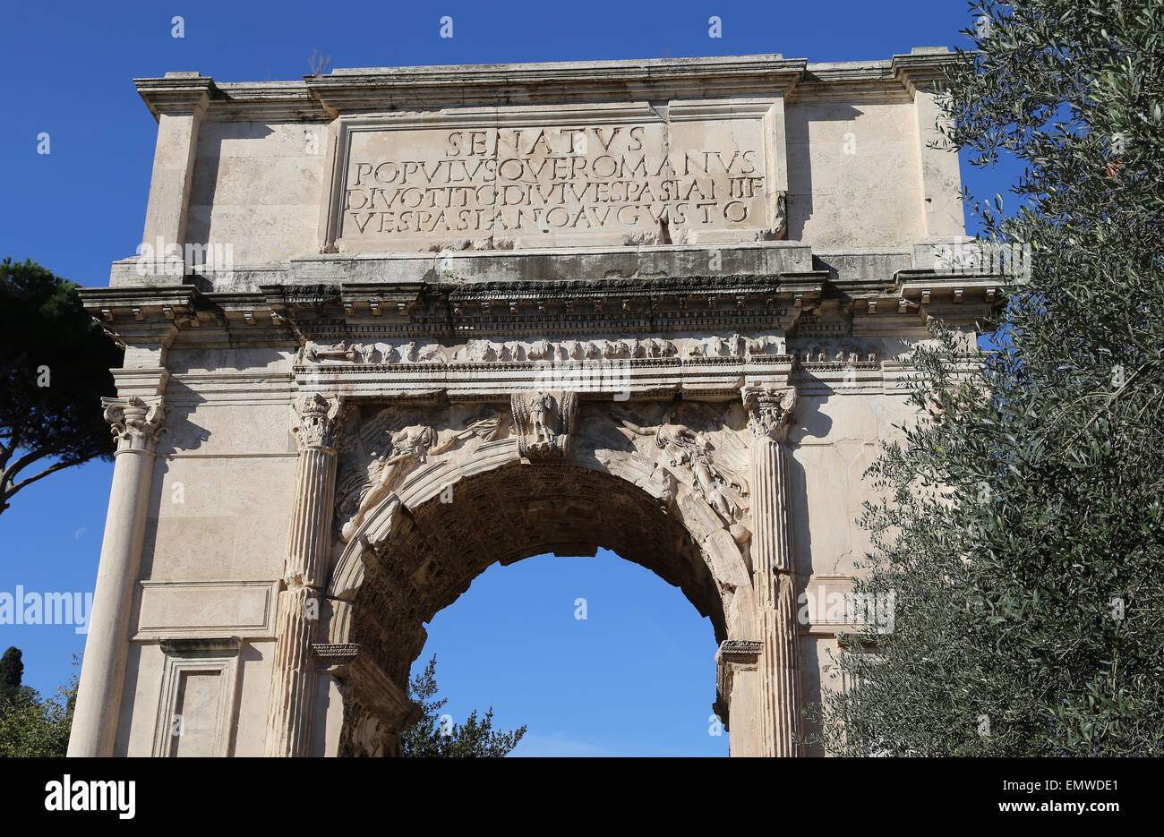 Italy. Rome. Arch of Titus. Constructed in 82 AD by the emperor Domitian to commemorate Titus' victories. Stock Photo