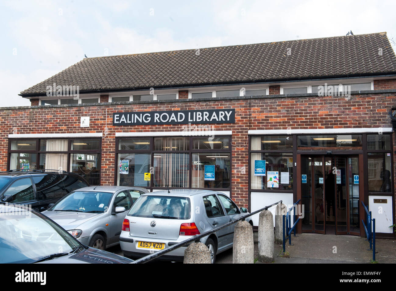 Outside shot of Ealing Road library in the London borough of Brent in Greater London Stock Photo