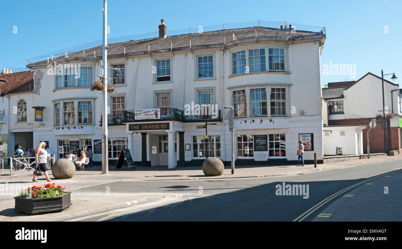 Andover, The Danebury Restaurant and Pub, Hampshire, England, Stock Photo