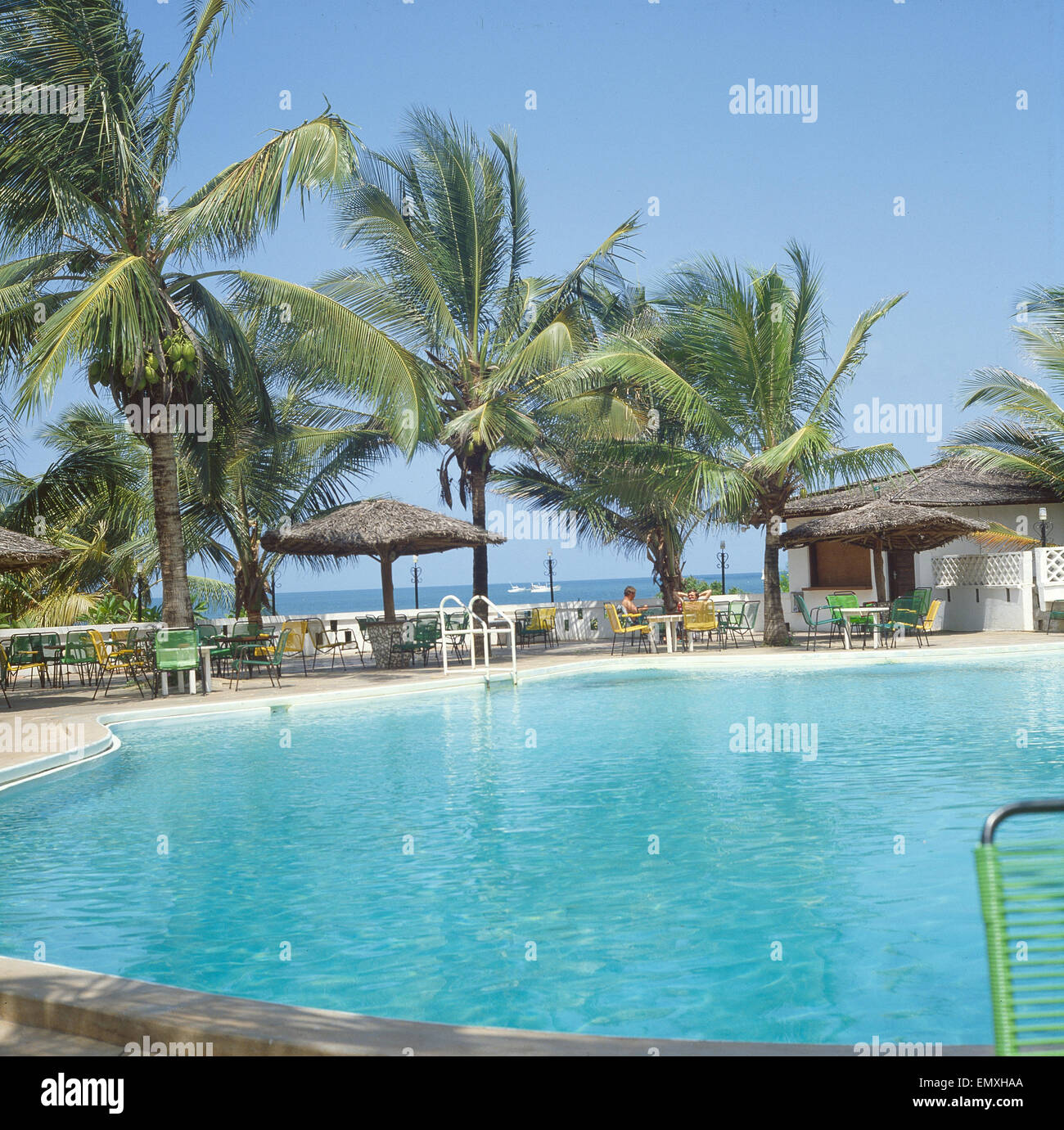 Afrika, Ost, Kenia, Hotel Lawford; Malindi, Swimmingpool Stock Photo Alamy