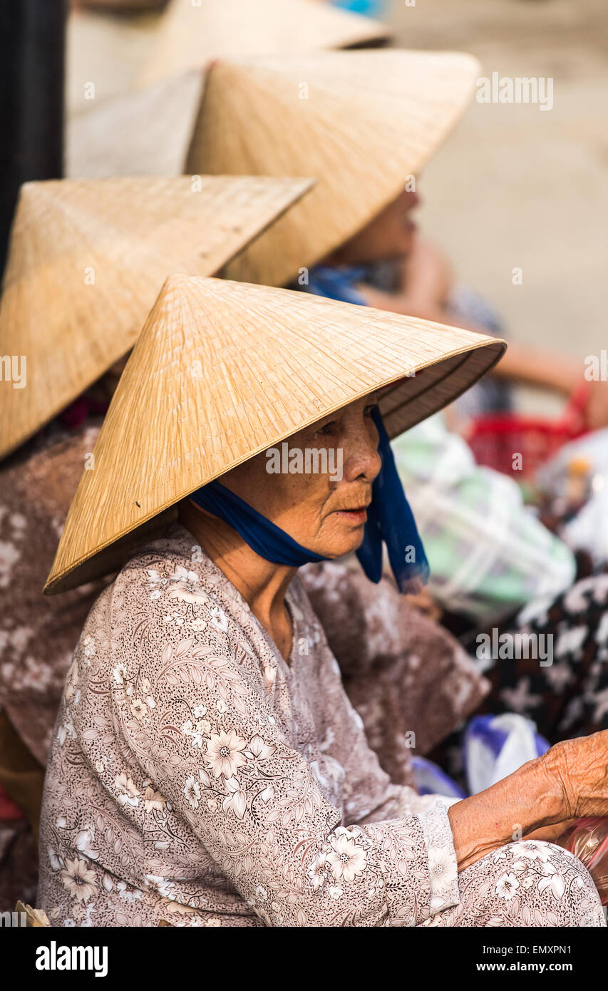 Vendors At The Local Produce Market In Hoi An. Stock Photo