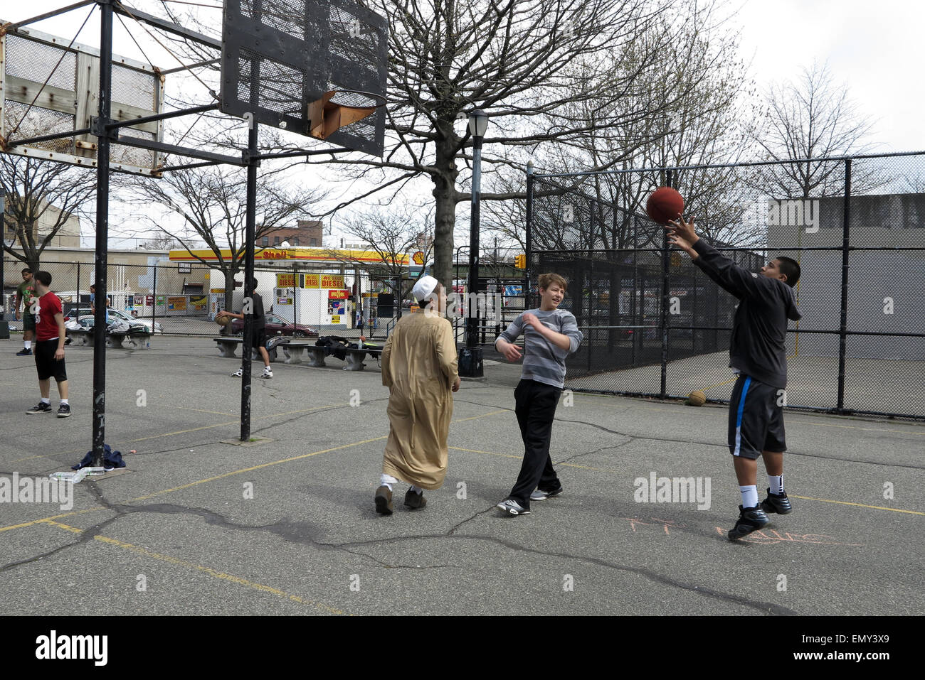 Street Basketball: Court's Peak — play online for free on Yandex Games