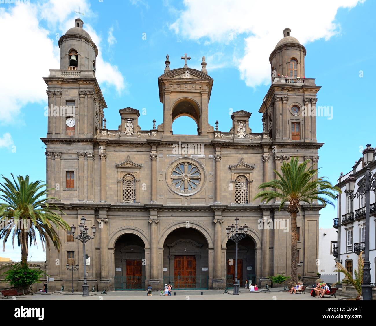 vrede Parelachtig Herkenning Cathedral at Santa Ana square in Las Palmas, Canary Islands, Spain Stock Photo - Alamy vrede Parelachtig Herkenning Cathedral at Santa Ana square in Las Palmas, Canary Islands, Spain Stock Photo - Alamy