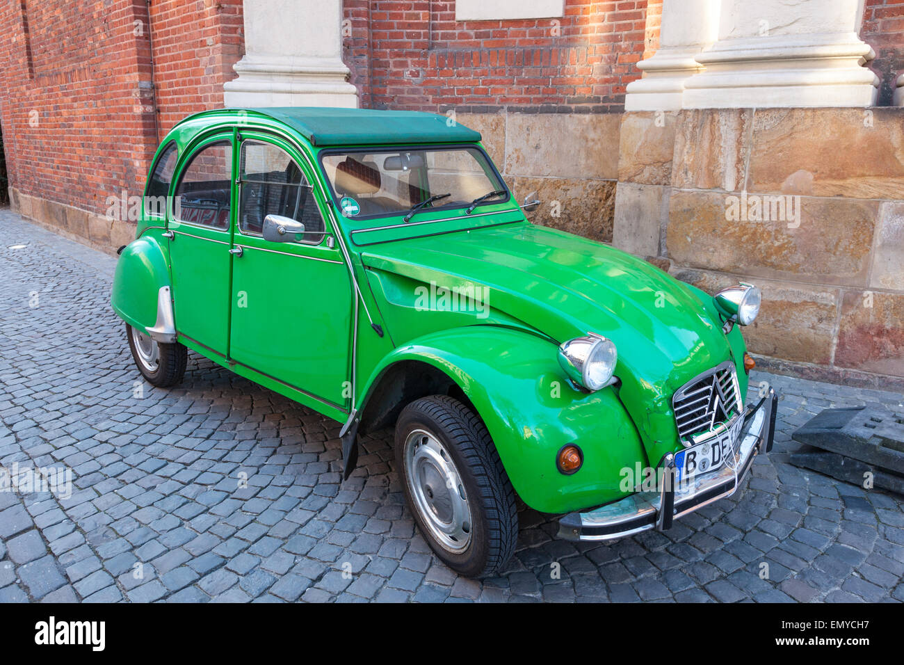 Old green Citroen 2CV in the city of Muenster, Germany Stock Photo