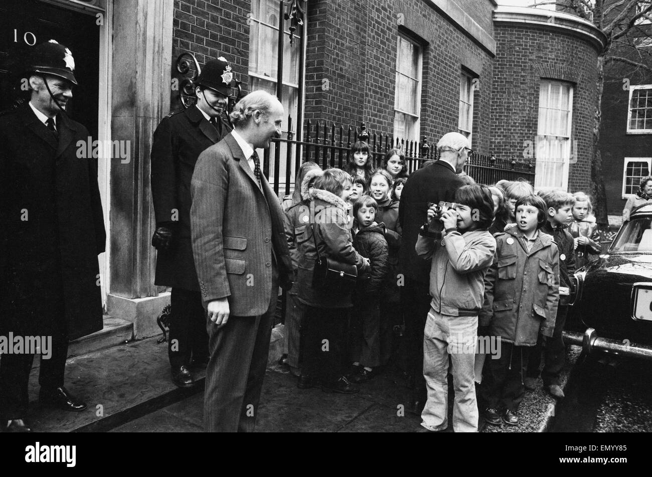 Chancellor of the Exchequer Anthony Barber goes for a short walk into the Minister's Courtyard prior to leaving number 11 Downing Street for the House of Commons to deliver his budget speech. Here he is pictured with children of Aylburton School in Glouce Stock Photo