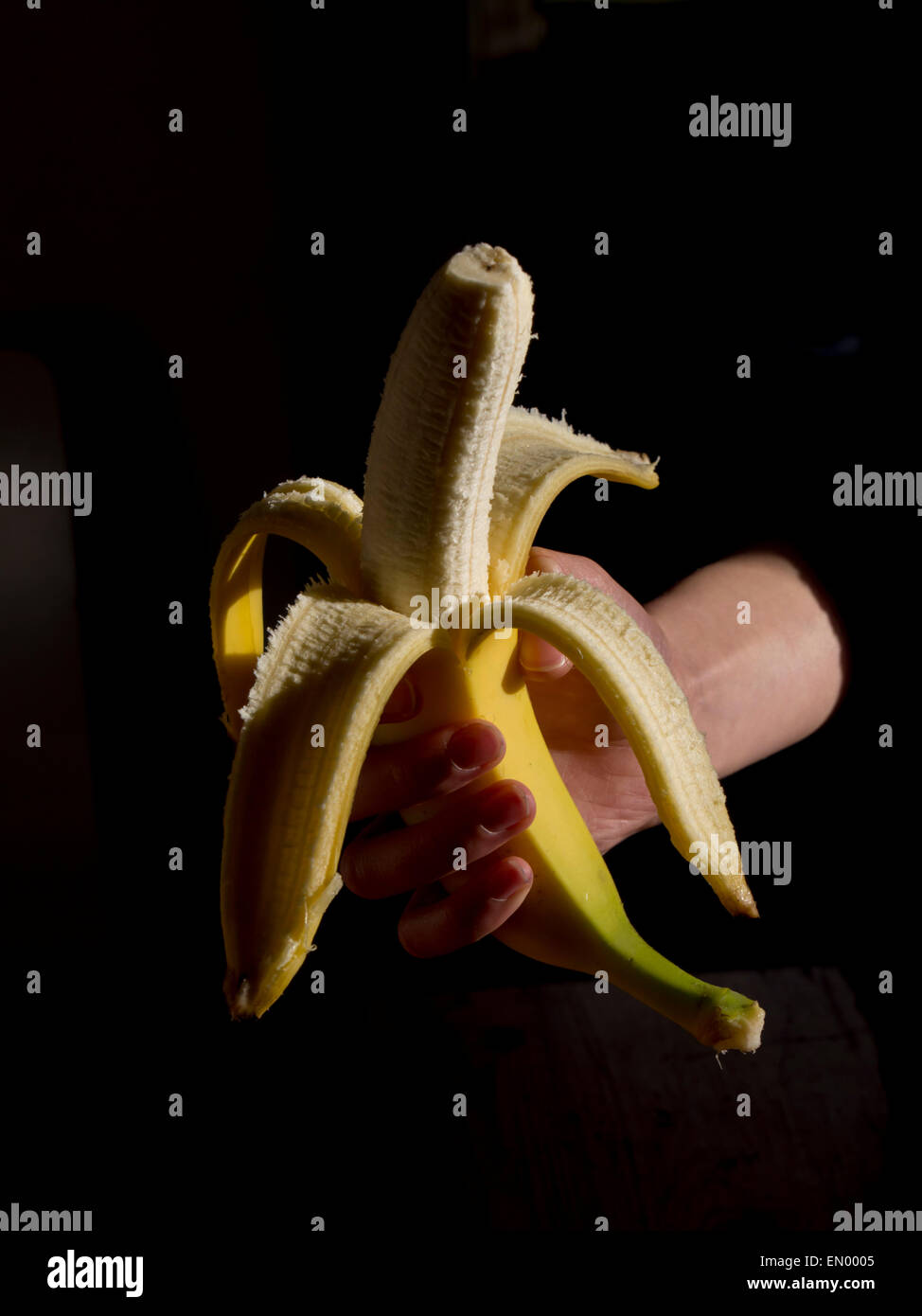 Peel Banana Hi Res Stock Photography And Images Alamy