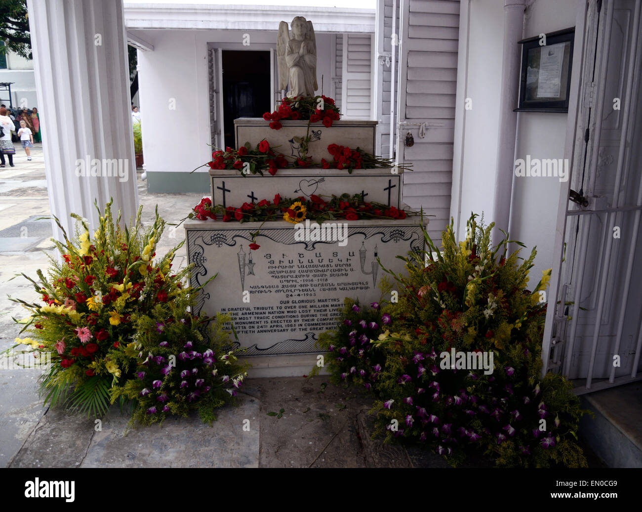 Kolkata India 24th Apr 2015 Kolkata s Armenian Community Observes The 100th Anniversary Of 