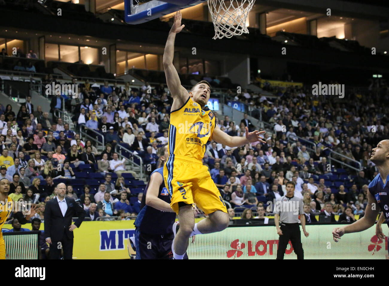 Berlin, Germany. 24th Apr, 2015. Ismet Akpinar (8) sets 2 points for Alba during BBL game Alba Berlin versus Crailsheim Merlins at O2 World. Credit:  Madeleine Lenz/Pacific Press/Alamy Live News Stock Photo