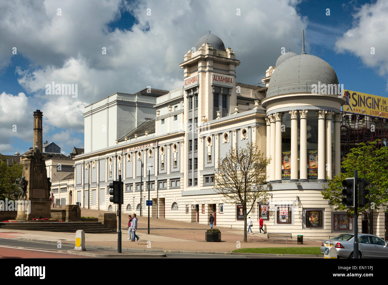 UK, England, Yorkshire, Bradford, Morley Street, Alhambra Theatre Stock Photo Alamy