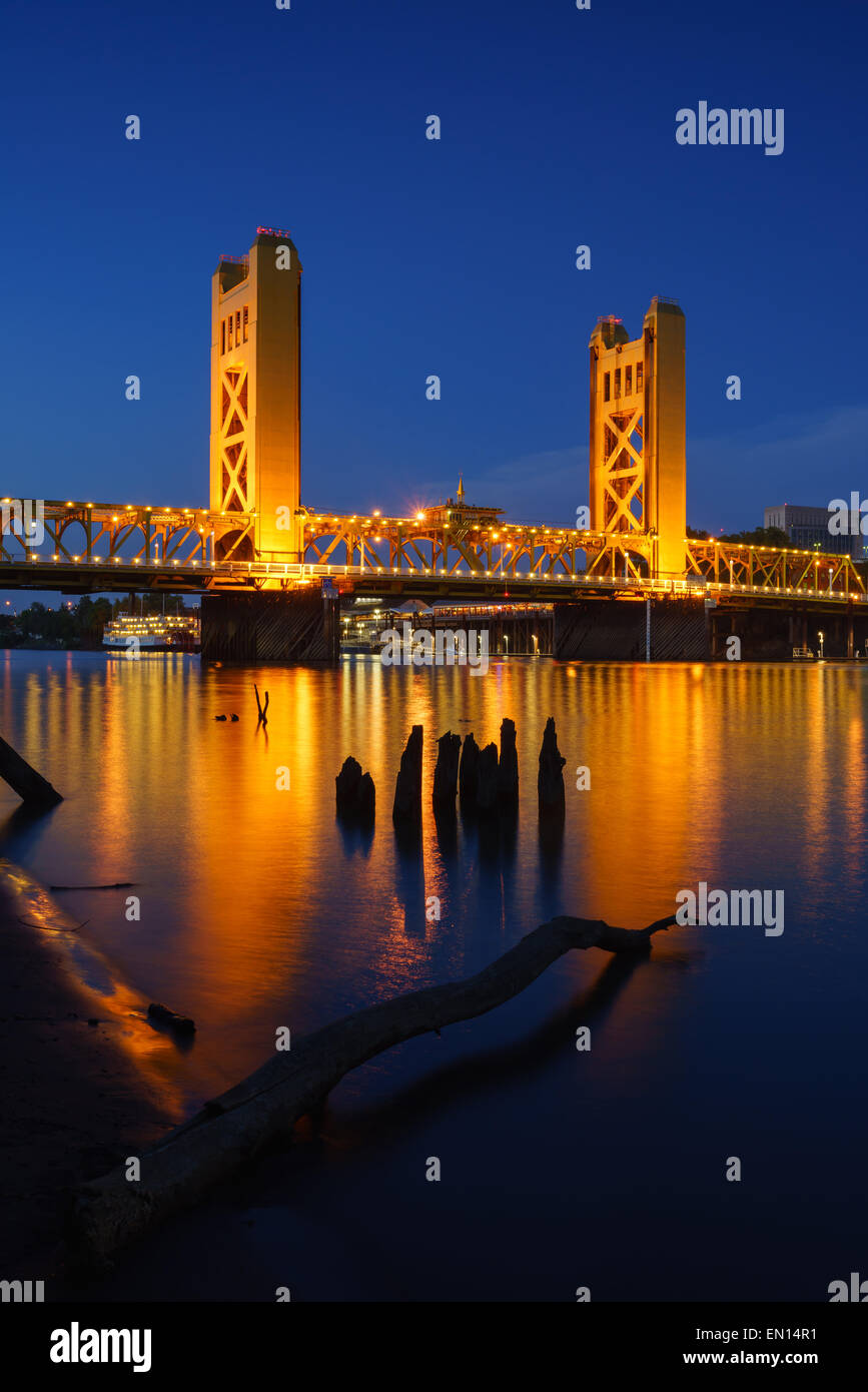 Tower Bridge in Sacramento, California Stock Photo - Alamy