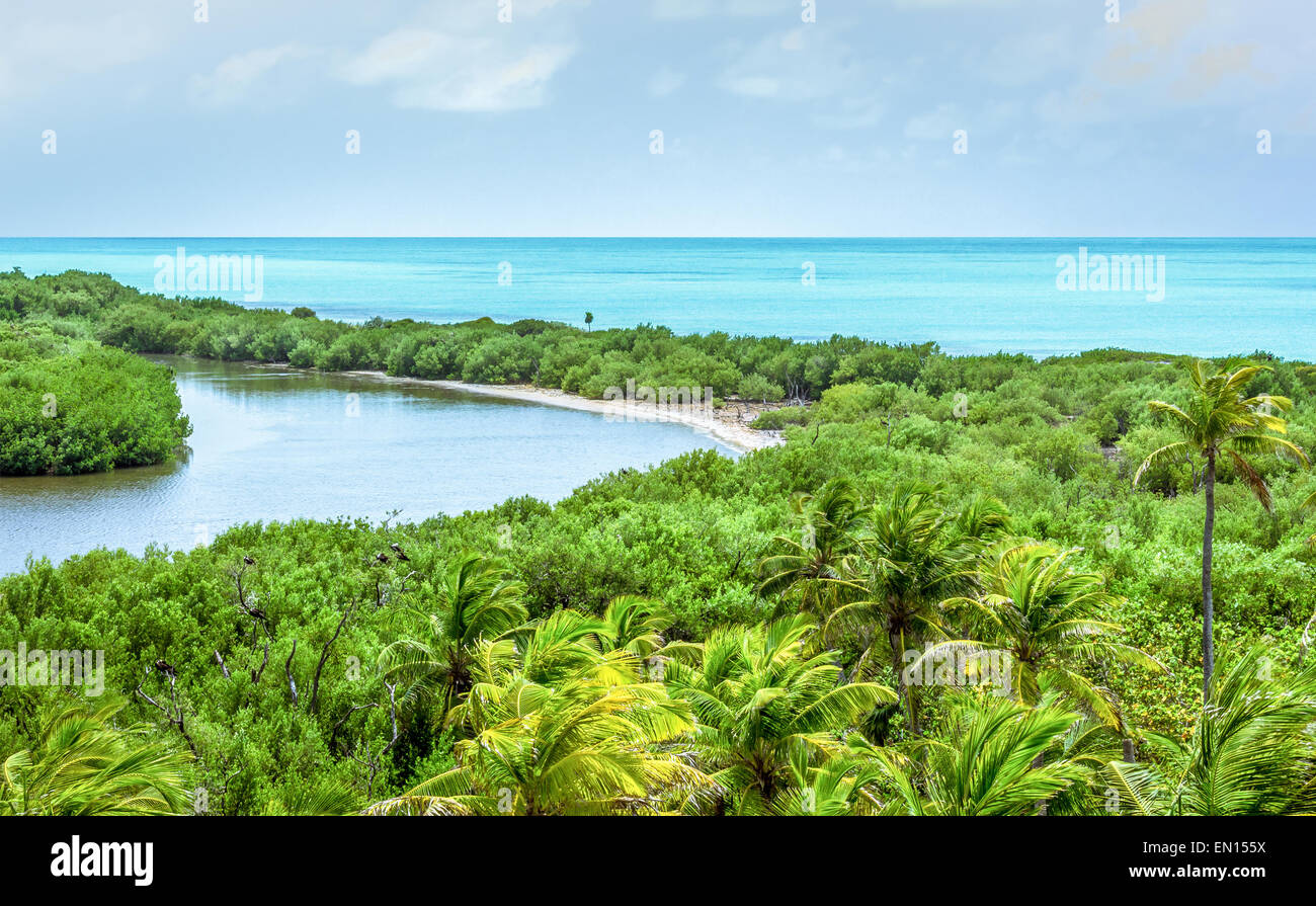 Caribbean island tropical sea hi-res stock photography and images - Alamy